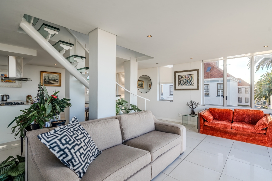 2 Bedroom Property for Sale in Green Point Western Cape